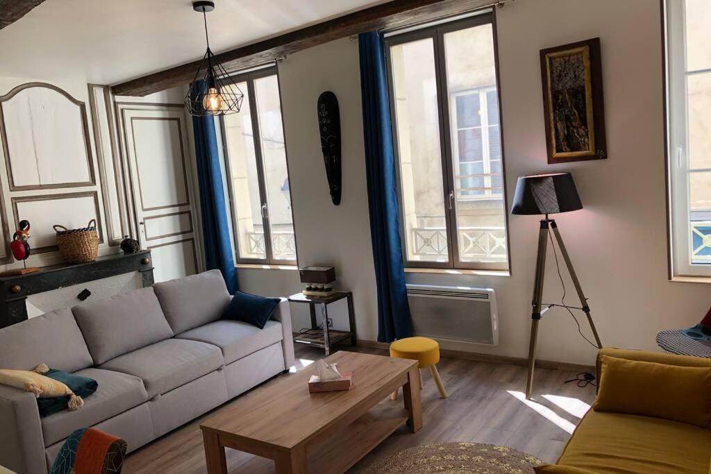 Laon : « Suite Privee Au Pied De La Cathedrale » 외부 사진