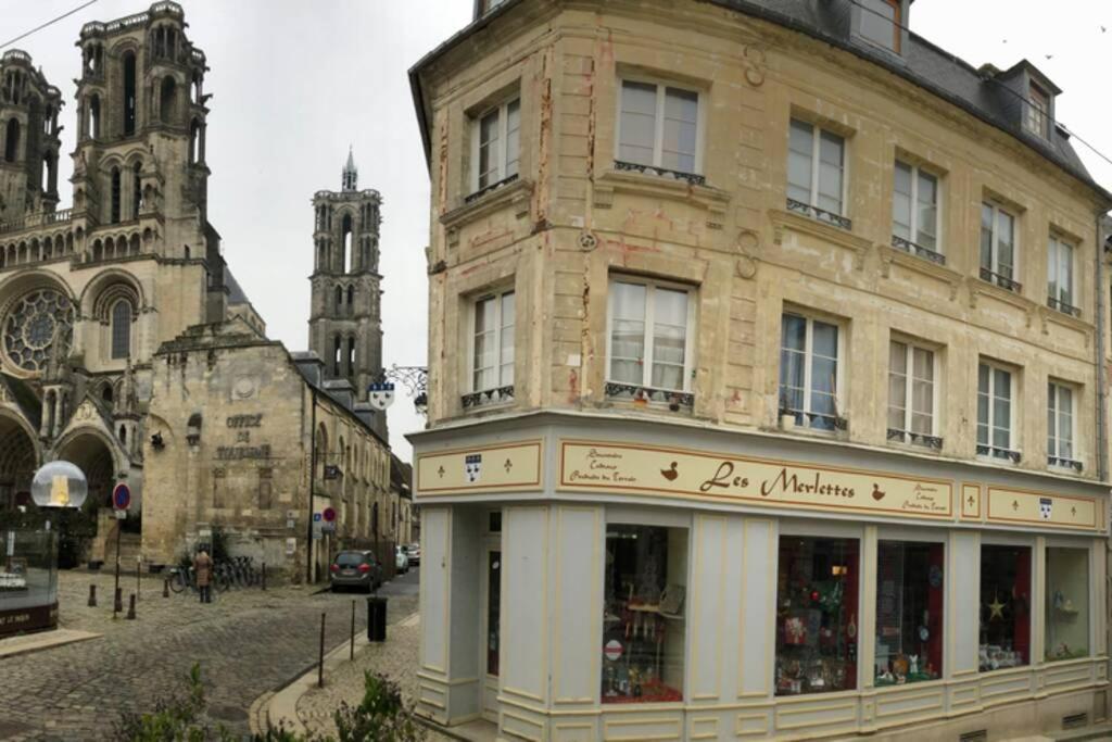 Laon : « Suite Privee Au Pied De La Cathedrale » 외부 사진